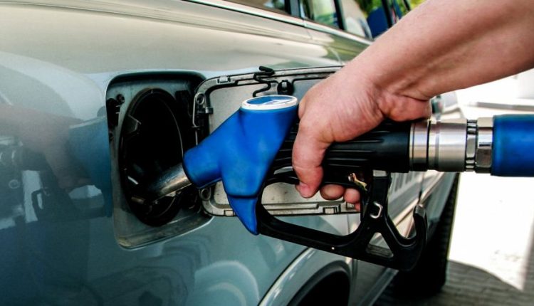 Se scumpește benzina și motorina. ANRE a publicat prețurile la carburanți pentru vineri, 28 martie