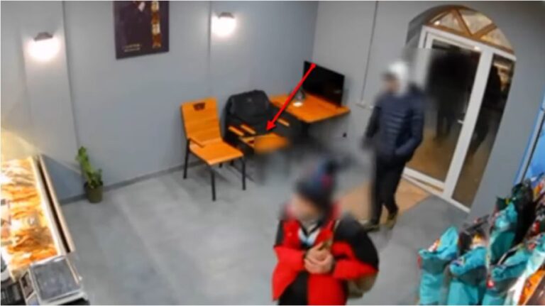 (video) Telefon mobil și mâncare furată dintr-o alimentară, la Ciocana. Poliția publică imagini video