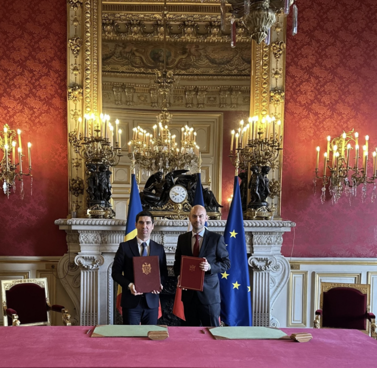 Protocol de Cooperare semnat la Paris: Moldova și Franța își consolidează parteneriatul