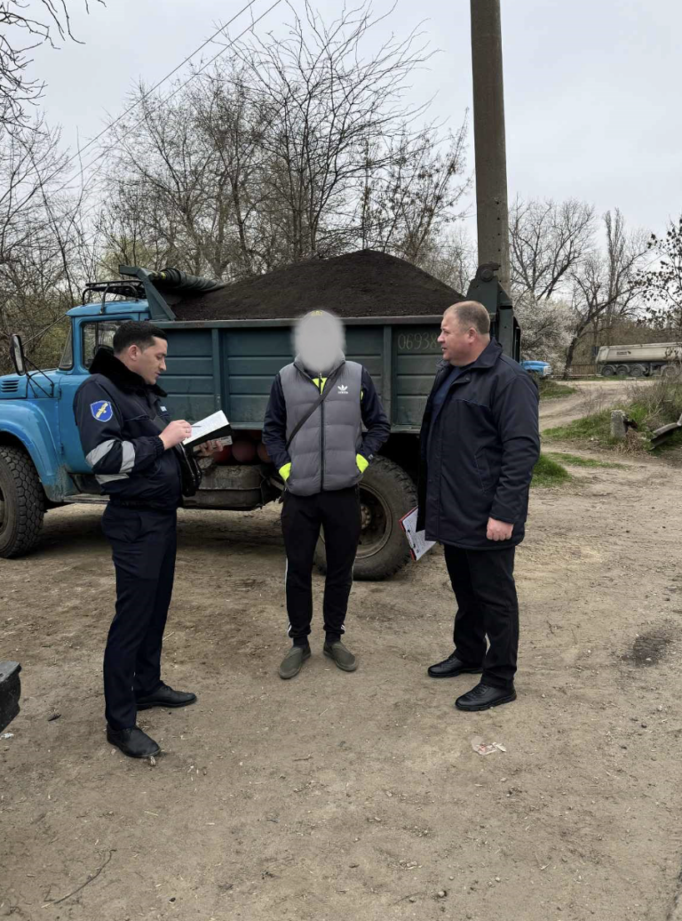 Cazuri de comercializare ilegală a solului fertil, depistate în Chișinău