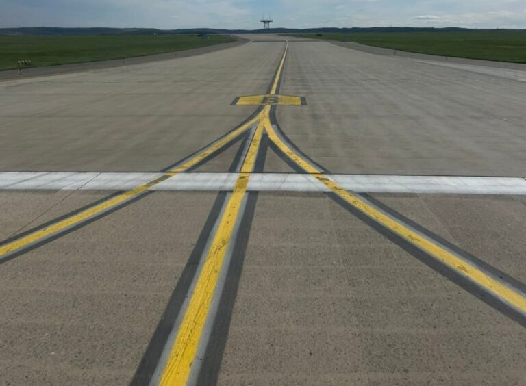 Lucrările de reparație curentă a căii de rulare “B” au fost finalizate cu succes