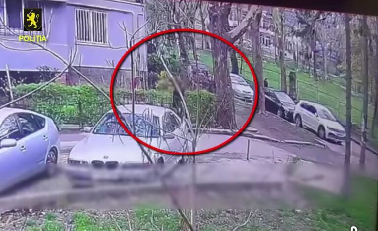 A primit pensia și a fost jefuită chiar la stația de autobuz de la Botanica