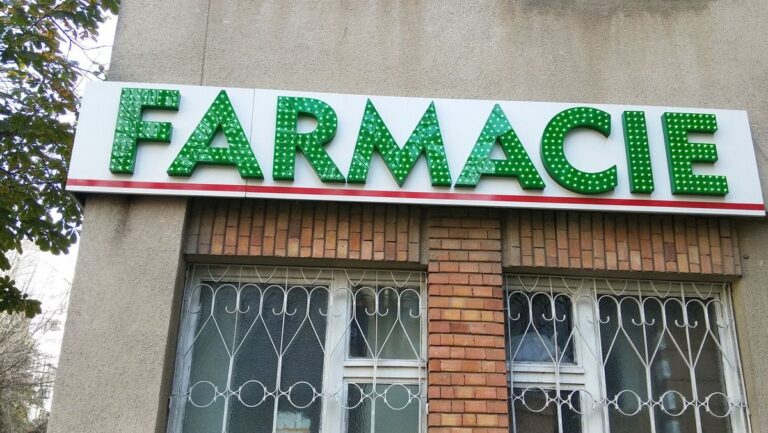 55 de sate din Republica Moldova vor avea farmacii noi în următoarele șase luni