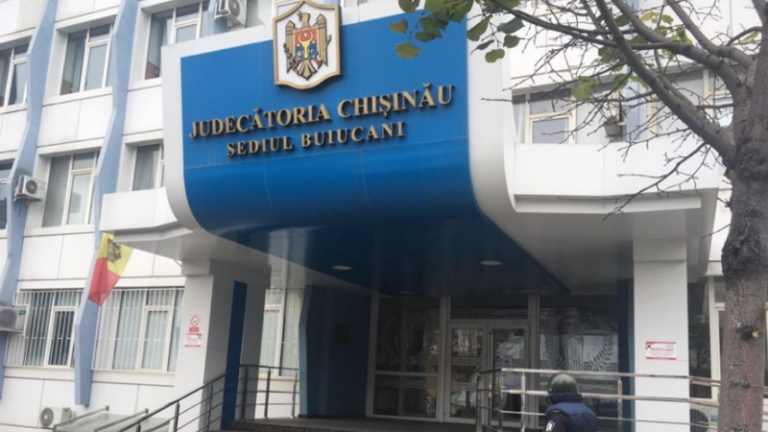 Alertă cu bombă la Judecătoria Buiucani, unde are loc ședința privind Evghenia Guțul