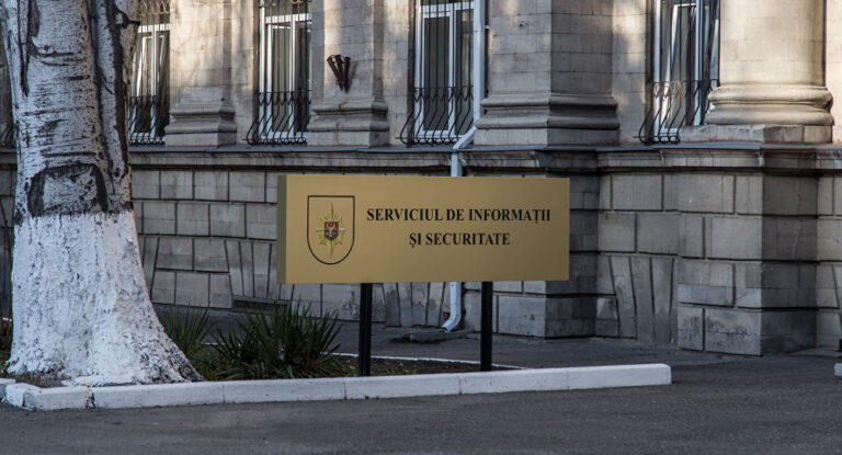 Maia Sandu a semnat decretul de demitere a directorului adjunct al SIS