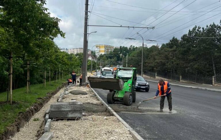 Trafic suspendat timp de trei săptămâni pe o stradă din Buiucani