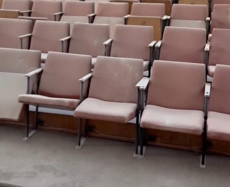 (video) Act de vandalism în sala de festivități a preturii Centru