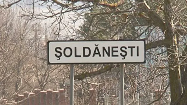 Detalii în cazul din Șoldănești: S-au dat drept polițiști, au bătut un bărbat și cerut 5.000 de euro