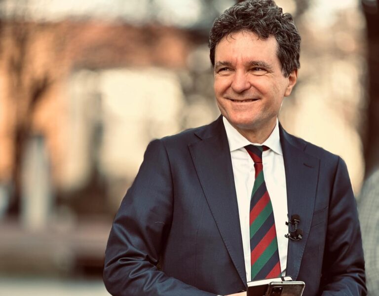 Președintele României vine astăzi în R. Moldova. Programul vizitei oficiale