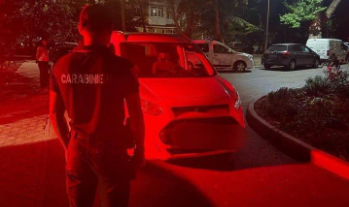 Accident la Bălți: Un minor a urcat la volan și a dat într-o mașină parcată