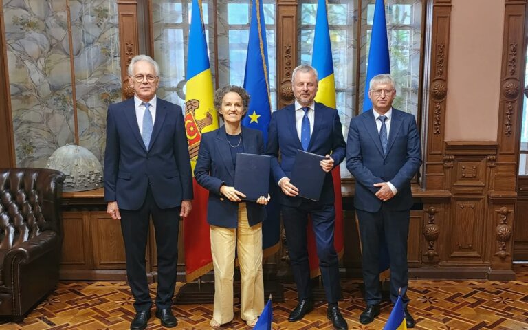 Macron la Chișinău: Două clădiri istorice din centrul orașului vor fi restaurate