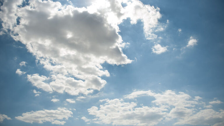 /METEO/ Cer variabil, posibile precipitații în unele raioane. Câte grade vom avea marți, 5 august