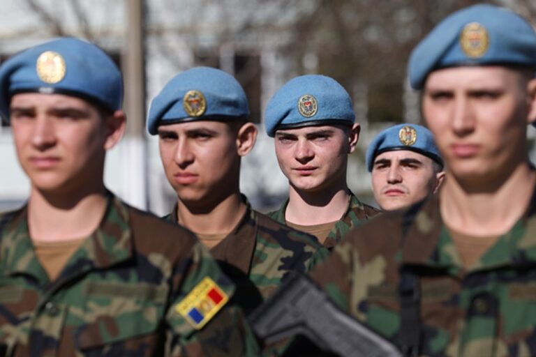 Mii de soldați înrolați în Armata Națională. Guvernul a aprobat încorporarea