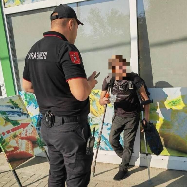 Minune la Căușeni! O persoană cu ,,dizabilități” a fost lecuită de o patrulă de carabinieri