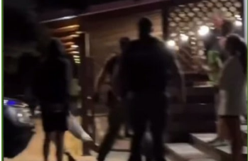 Doi agenți ai unei companii private de pază ar putea răspunde în fața legii pentru brutalitatea de care au dat dovadă