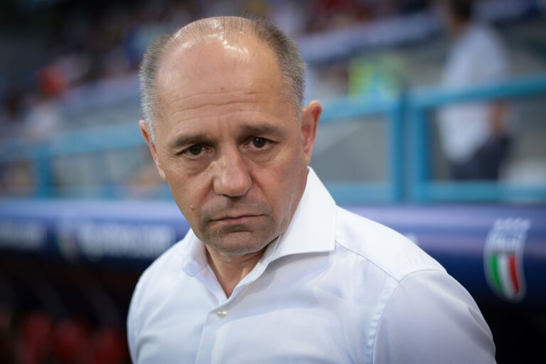 Selecționerul echipei naționale de fotbal, Sergiu Cleșcenco, a demisionat