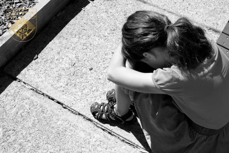 Naș de botez – condamnat pentru abuzul sexual al finei sale și surorii ei