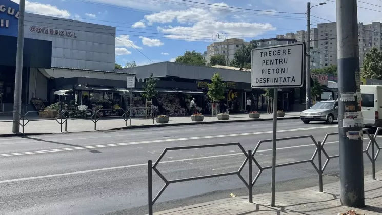 Locuitorii din Buiucani vor trecerea de pietoni înapoi. O petiție online solicită restabilirea trecerii, recent desființate