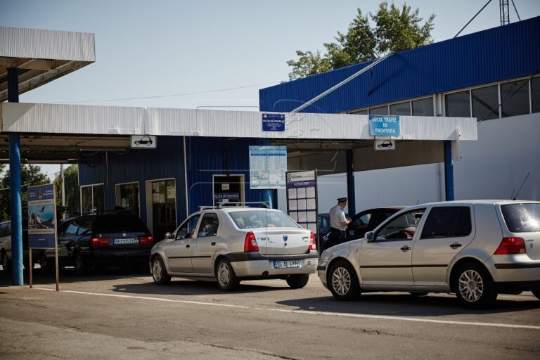 Trafic sporit la vama din Otaci. Poliția de Frontieră vine cu detalii