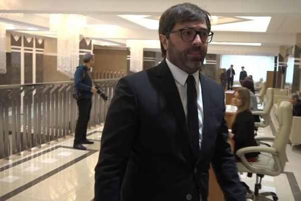 Fostul deputat PDM, Vladimir Andronachi a fost reținut marți seara