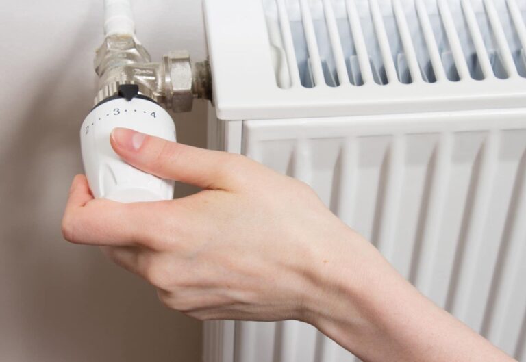„Termoelectrica” dă start conectării la agentul termic pentru locuitorii municipiului Chișinău