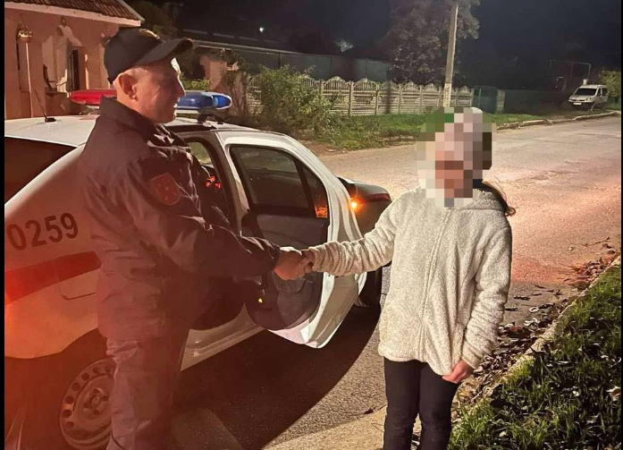 O minoră de 10 găsită de carabinierii DR „Centru”