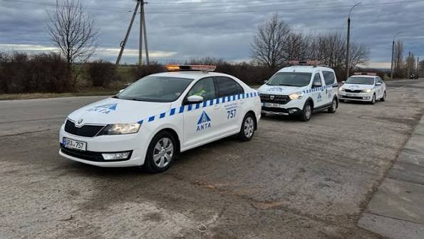 ANTA avertizează că microbuzele și autobuzele nu pot fi folosite pentru transport de colete și mărfuri