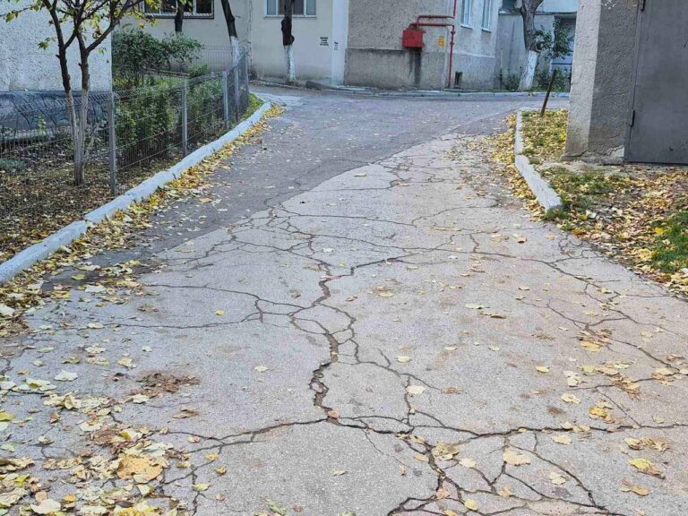 Lucrări de reparație, în premieră, pe o adresă din sectorul Ciocana. Primăria a inițiat proiectul