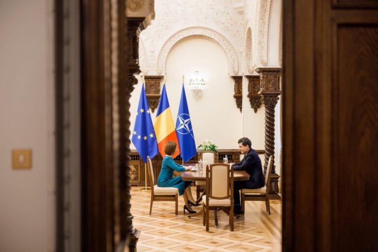 Se consolidează parteneriatul strategic dintre Republica Moldova și România. Maia Sandu în vizită la București