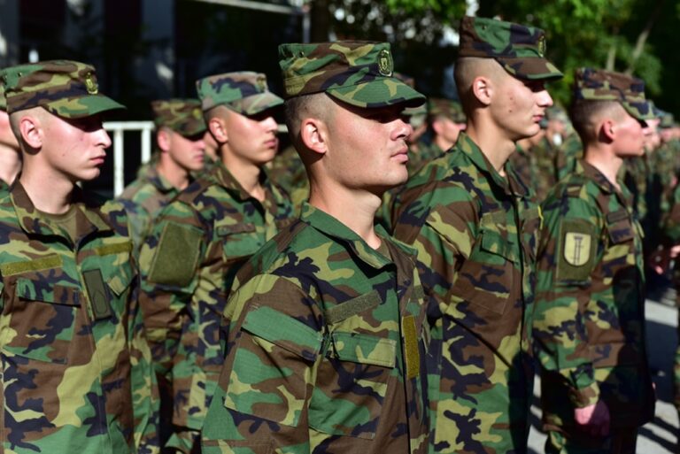 Începe încorporarea în Armata Națională. Câți tineri ar urma să fie recrutați pentru serviciul militar