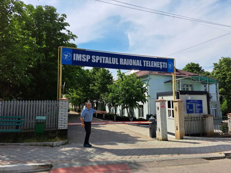 Patru decedați, iar peste 60 au ajuns la spital după ce au participat la un parastas, la Telenești