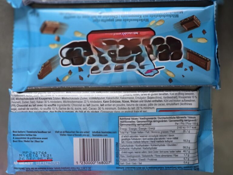 Un lot de ciocolată, oprit la vamă. Expira prea curând