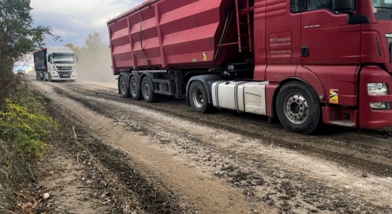 Camioanele vor circula pe rute alternative în zona Unchitești–Țîpordei