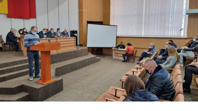 Primăria organizează licitație „cu strigare”. Spații pe 33 de adrese din Chișinău
