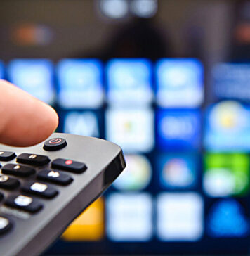 Un post TV amendat cu 50.000 de lei. Moderatoarea ar fi adoptat o poziție partizană