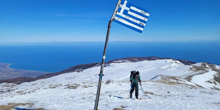 Moldovean blocat pe Muntele Olimp, salvat de echipele de intervenție