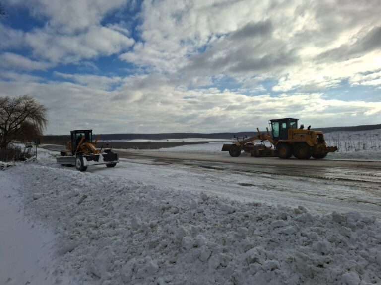 Drumurile naționale rămân practicabile în condiții de iarnă; șoferii, îndemnați la prudență