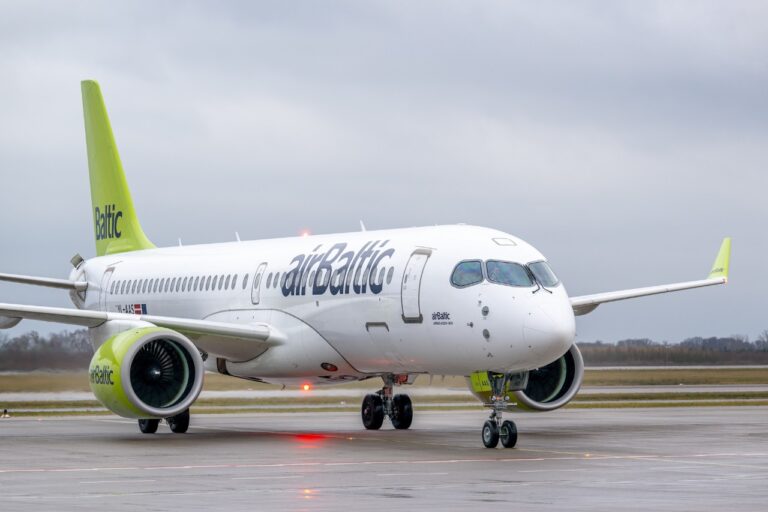 O nouă rută avia se lansează de pe Aeroportul Chișinău. Avionul dotat cu internet gratuit SpaceX la bord