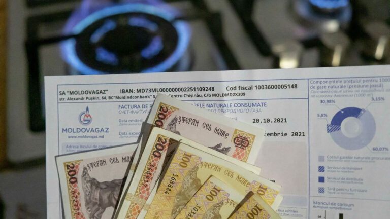 Cererile în programul „Ajutor la contor” sunt verificate în 11 baze de date și sisteme informaționale