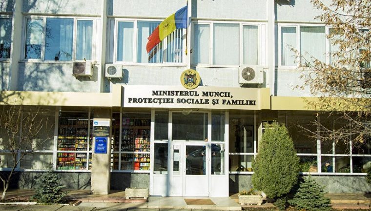 Alocațiile vor fi majorate și vor fi create noi locuri de creșă. Familie vor primi mai mult sprijin în 2026