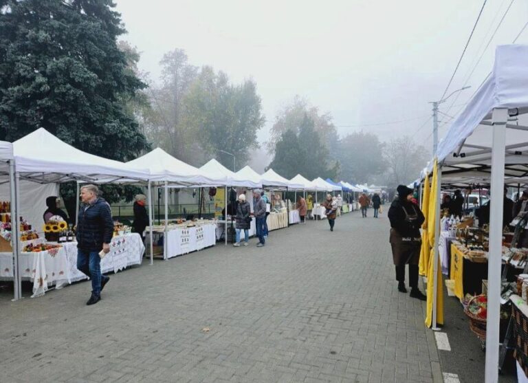 Târguri cu produse autohtone în toate sectoarele capitalei. Adresele iarmaroacelor din acest week-end