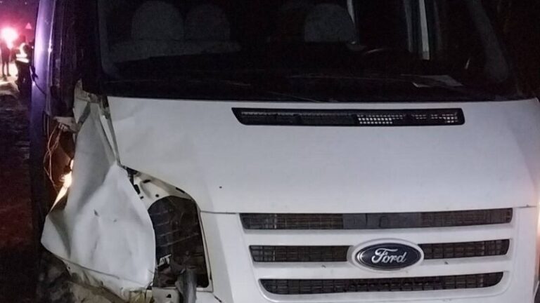 Accident mortal la Ungheni. Un bărbat de 56 de ani a fost lovit de un microbuz