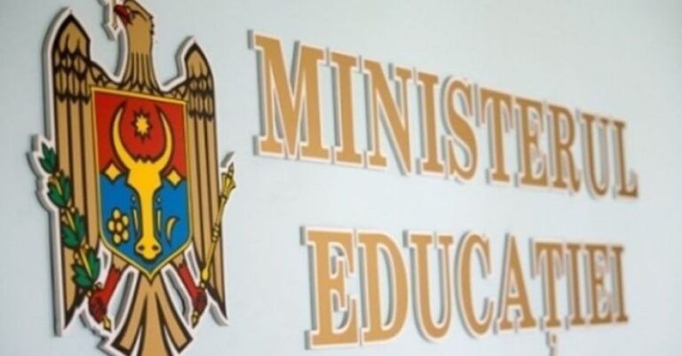 Ministerul Educației: Lecții online sau cu prezența fizică de la ora 9:00