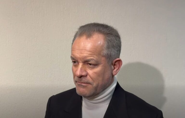 Plahotniuc vrea foi A1 la tribună pentru ca să facă mărturii