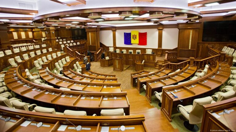 DECIS! Parlamentul o convoacă pe Daniella Misail-Nichitin pentru explicații