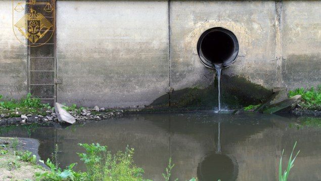 Administratorul unei întreprinderi municipale din Anenii Noi, trimis în judecată pentru poluarea râului Bâc