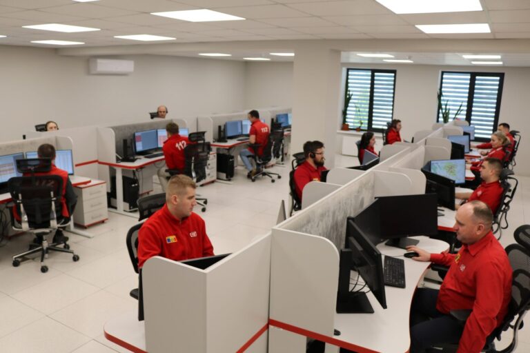 Serviciul 112 va determina coordonatele apelantului în 20 de secunde