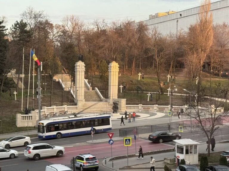 Cimitirul Eroilor Români din Chișinău, inaugurat pe 27 martie