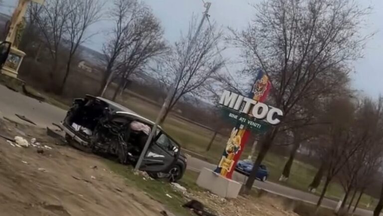 Carambol pe traseul Chișinău-Orhei. Patru echipaje de medici au intervenit