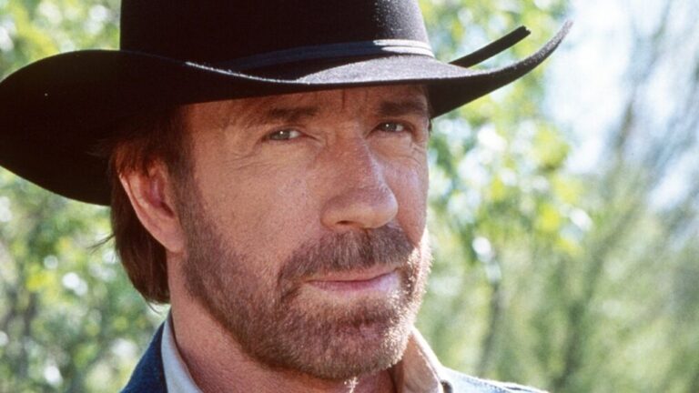 A murit actorul american și fostul campion mondial la karate Chuck Norris